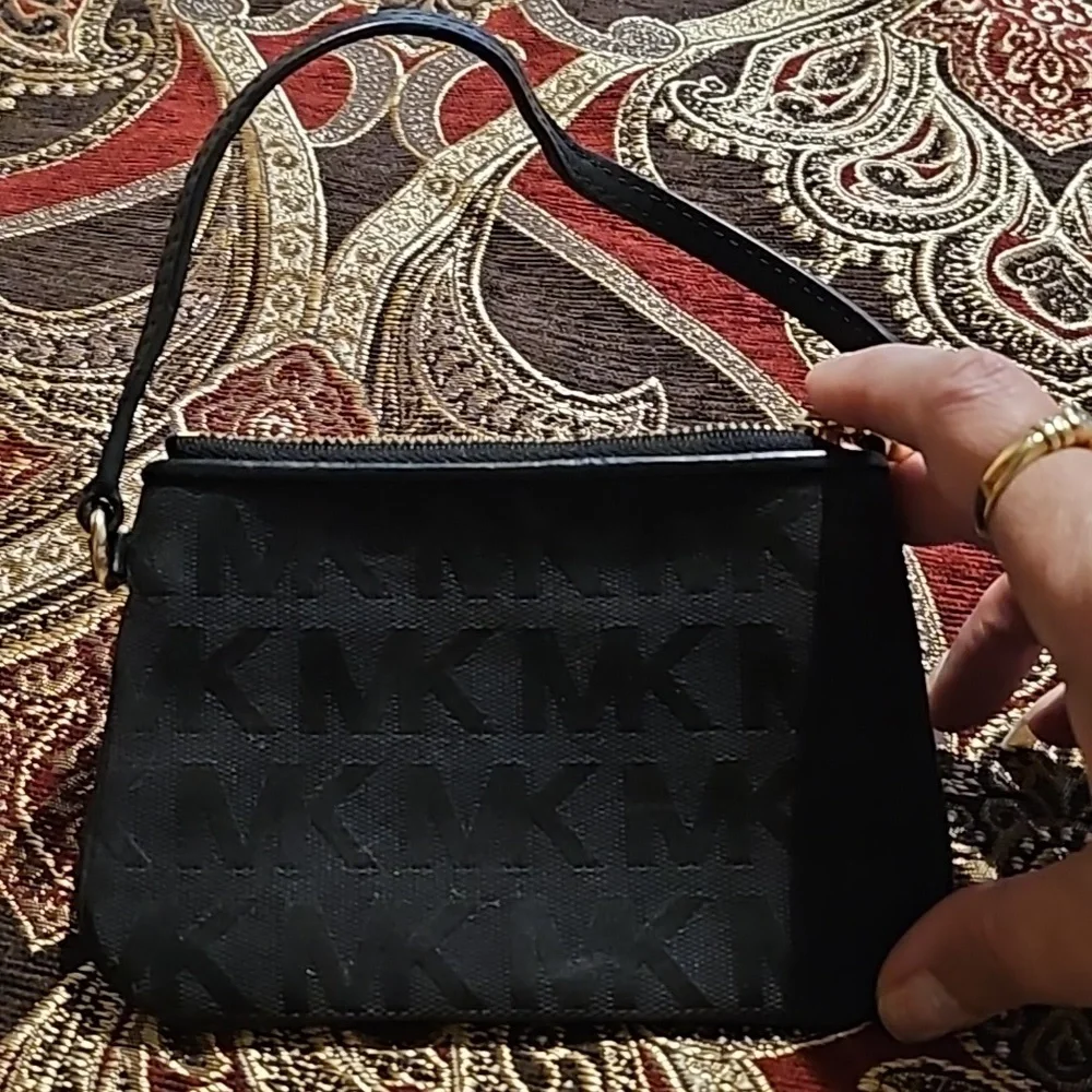 💥💥💥Michael Kors 💥💥💥 - Picture 3 of 7